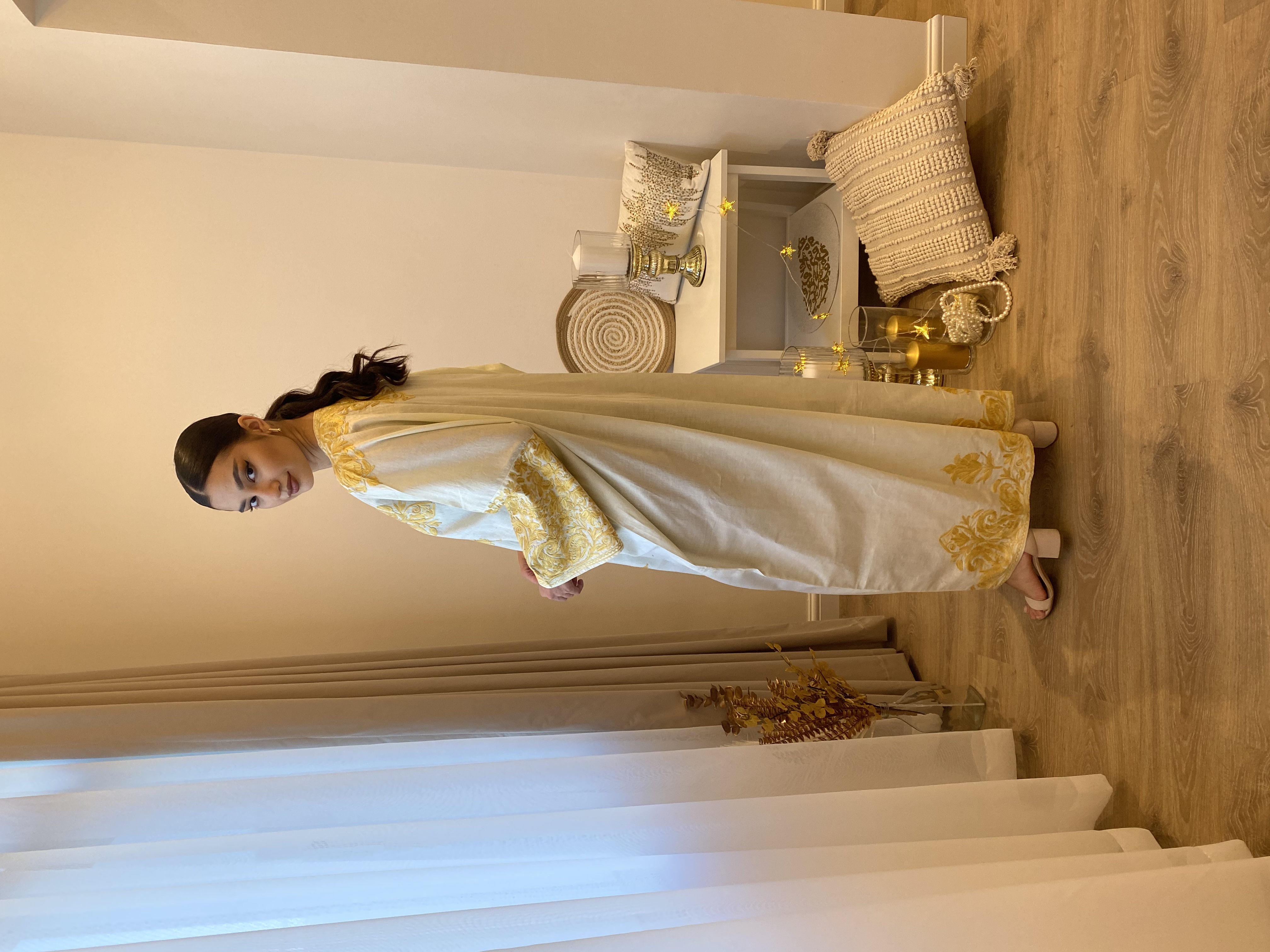PF Embroidered Linen Abaya/Bisht (White &amp; Golden)